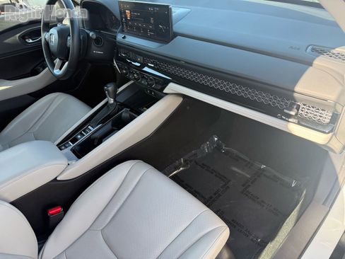 Certified 2024 Honda Accord Touring image 30