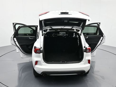 Used 2023 Ford Escape ST-Line image 45