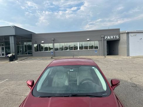 Used 2016 Ford Fusion Titanium FWD image 5