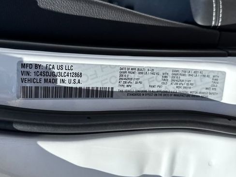 Used 2020 Dodge Durango SRT w/ Technology Group image 30