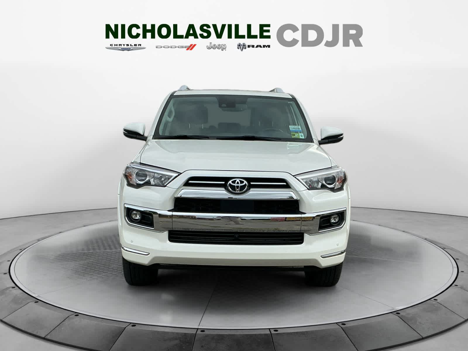 Used 2022 Toyota 4Runner Limited AWD/4WD image 8