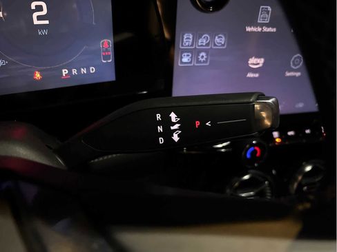 Used 2025 Chevrolet Blazer EV LT w/ Super Cruise Package image 20