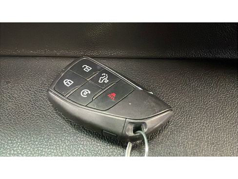 Used 2024 GMC Sierra 1500 SLT image 17