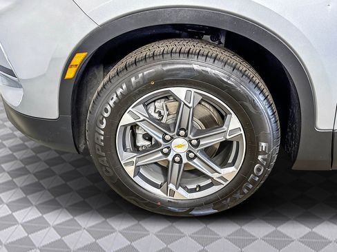 Used 2024 Chevrolet Blazer LT image 36