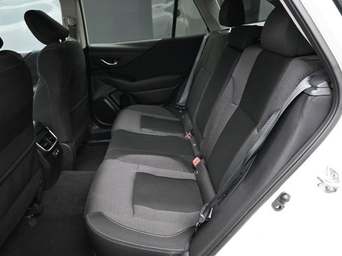 Used 2022 Subaru Outback Premium image 20