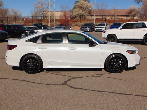 Certified 2025 Honda Civic Sport image 3