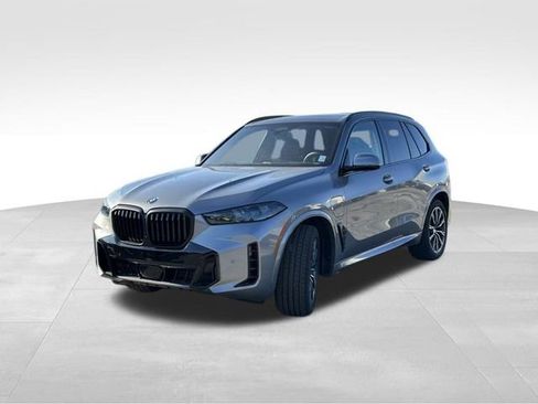 Certified 2026 BMW X5 xDrive50e w/ M Sport Package AWD/4WD image 8