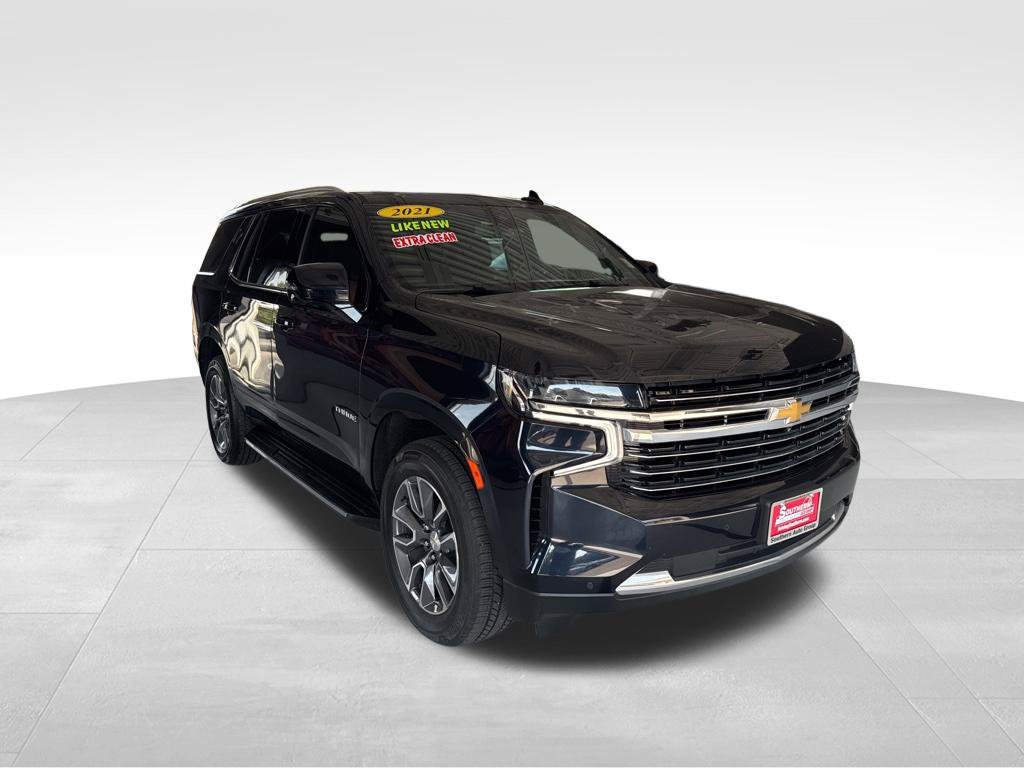 Used 2021 Chevrolet Tahoe LT w/ LT Signature Package AWD/4WD image 8