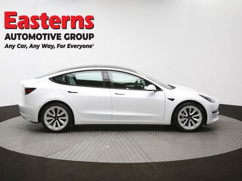 Used 2023 Tesla Model 3 Standard Range image 42