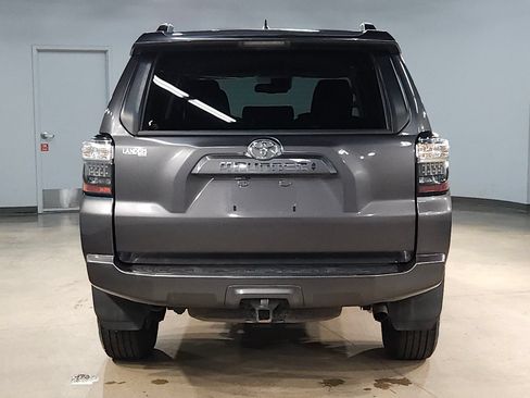 Used 2023 Toyota 4Runner SR5 AWD/4WD image 6