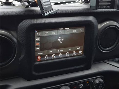 Used 2022 Jeep Wrangler Unlimited Sport AWD/4WD image 12