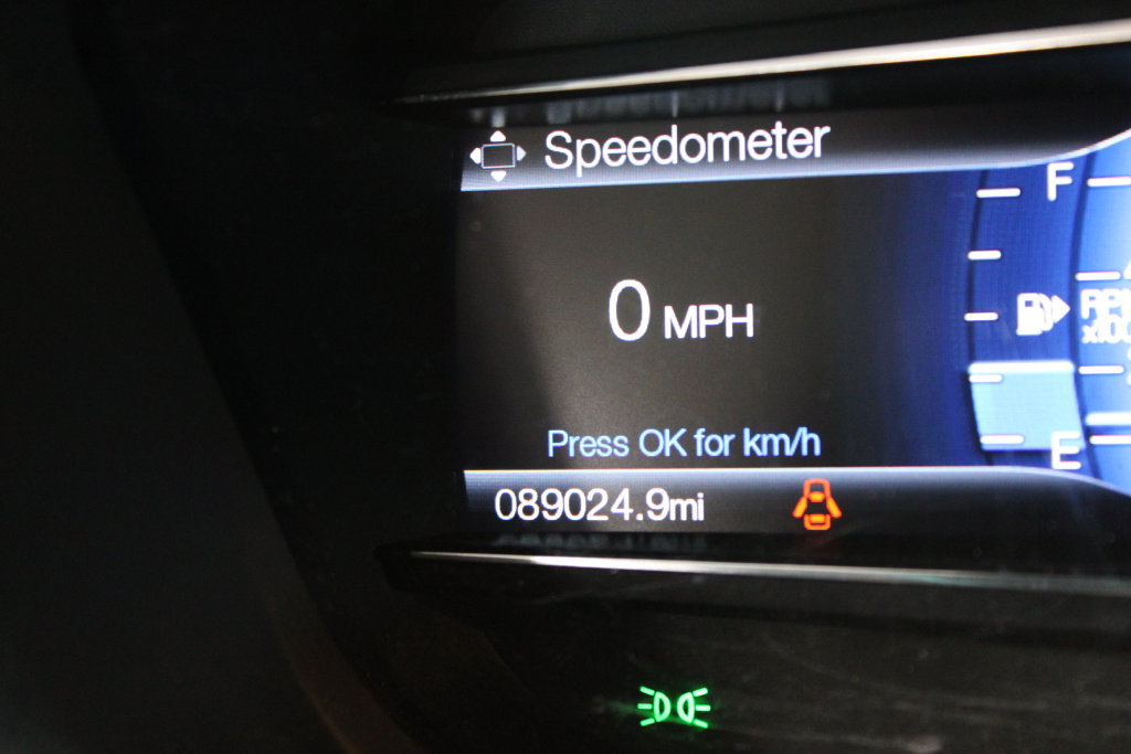 Used 2016 Ford Explorer XLT w/ Equipment Group 201A AWD/4WD image 19