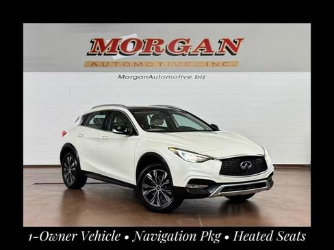 Used 2018 INFINITI QX30 Premium w/ Navigation Package image 1