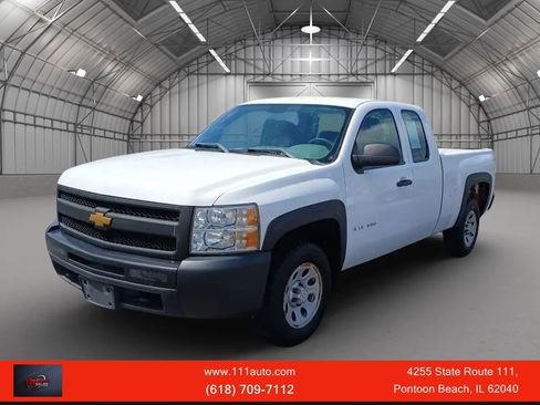 Used 2013 Chevrolet Silverado 1500 W/T w/ Skid Plate Package AWD/4WD image 1