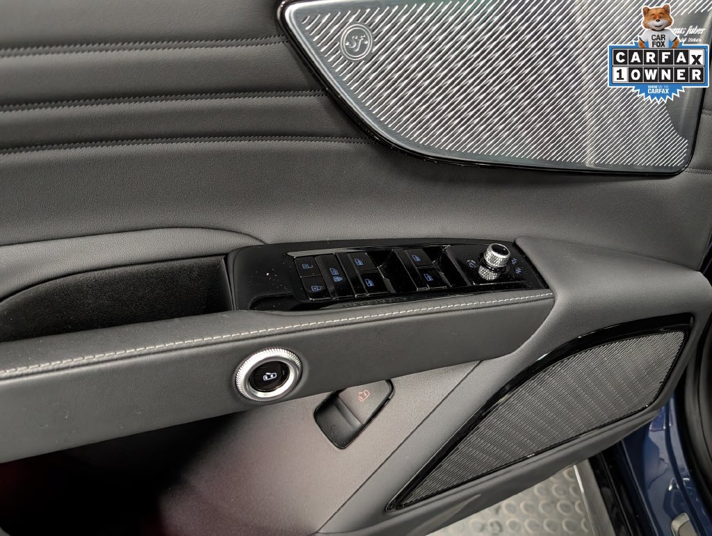 Used 2025 Maserati Grecale Modena AWD/4WD image 9