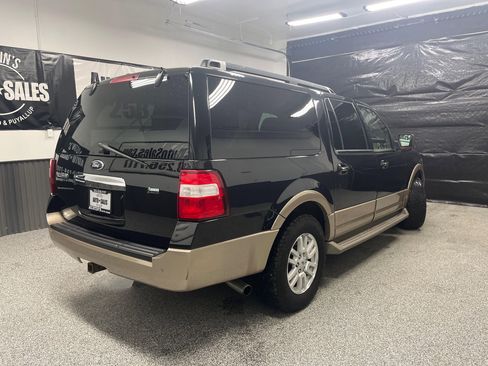 Used 2014 Ford Expedition EL XLT w/ Equipment Group 202A image 3
