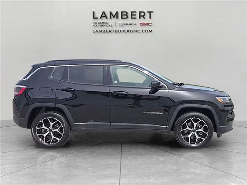 Used 2026 Jeep Compass Limited AWD/4WD image 6