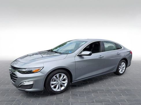 Used 2023 Chevrolet Malibu LT FWD image 3