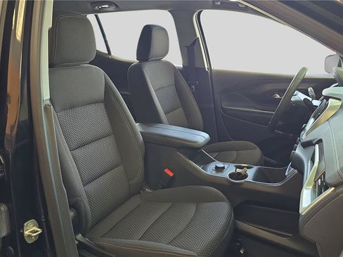 Used 2023 GMC Terrain SLE w/ Driver Convenience Package FWD image 14