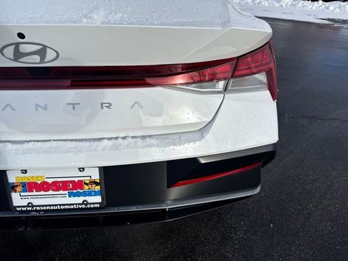 Certified 2025 Hyundai Elantra SEL w/ Cargo Package image 48