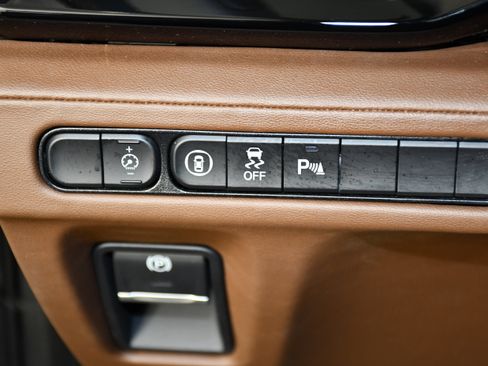 Certified 2024 Acura MDX SH-AWD w/ Technology Package image 35