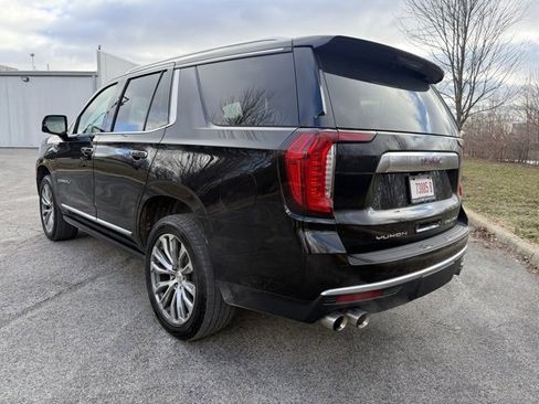 Used 2021 GMC Yukon Denali w/ Denali Premium Package image 5