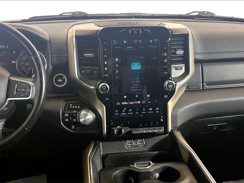 Used 2022 RAM 1500 Laramie w/ Laramie Southwest Edition image 6