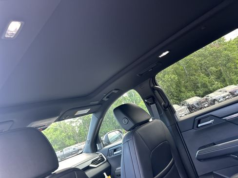 New 2026 GMC Acadia Elevation w/ Black Edition FWD image 31