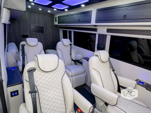 Used 2026 Mercedes-Benz Sprinter 3500 image 2