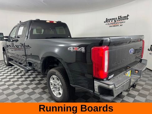 Used 2025 Ford F250 XLT AWD/4WD image 10