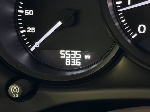 Certified 2026 Porsche Macan AWD/4WD image 22