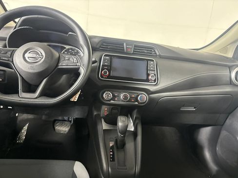 Used 2025 Nissan Versa S w/ Trunk Package FWD image 25