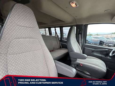 Used 2024 Chevrolet Express 3500 LT w/ LT Preferred Equipment Group RWD image 13
