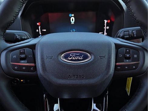New 2025 Ford Ranger XLT w/ FX4 Off-Road Package image 19