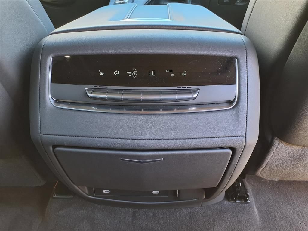 Certified 2024 Cadillac Escalade Sport AWD/4WD image 14