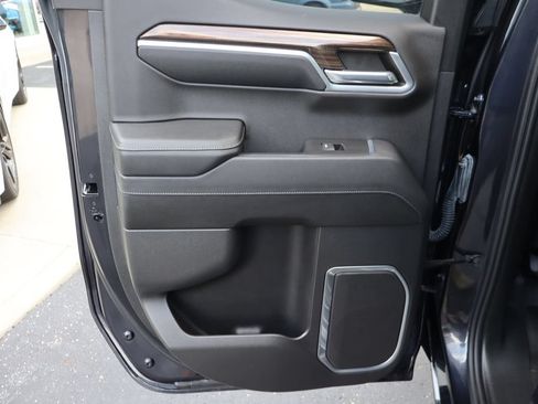 Used 2023 Chevrolet Silverado 1500 RST AWD/4WD image 20