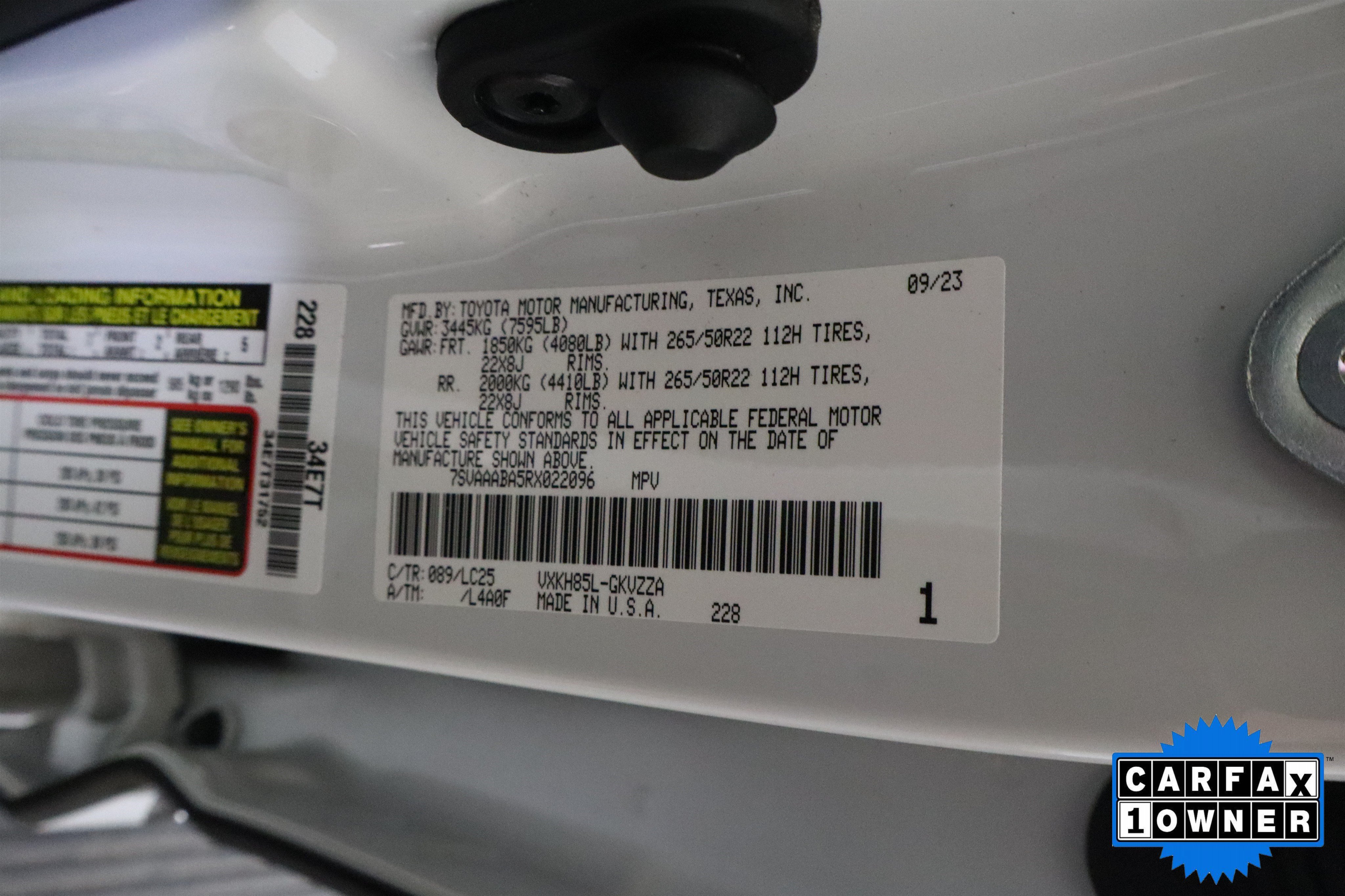 Used 2024 Toyota Sequoia Capstone AWD/4WD image 36