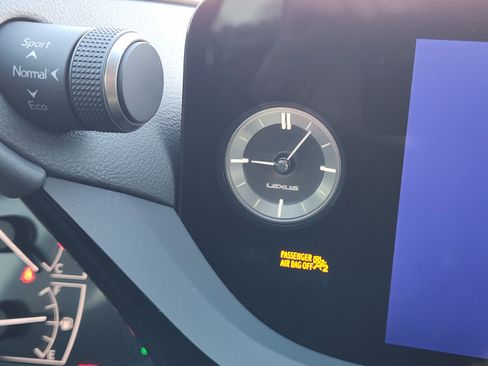 Certified 2025 Lexus ES 350 350 Premium Package image 26