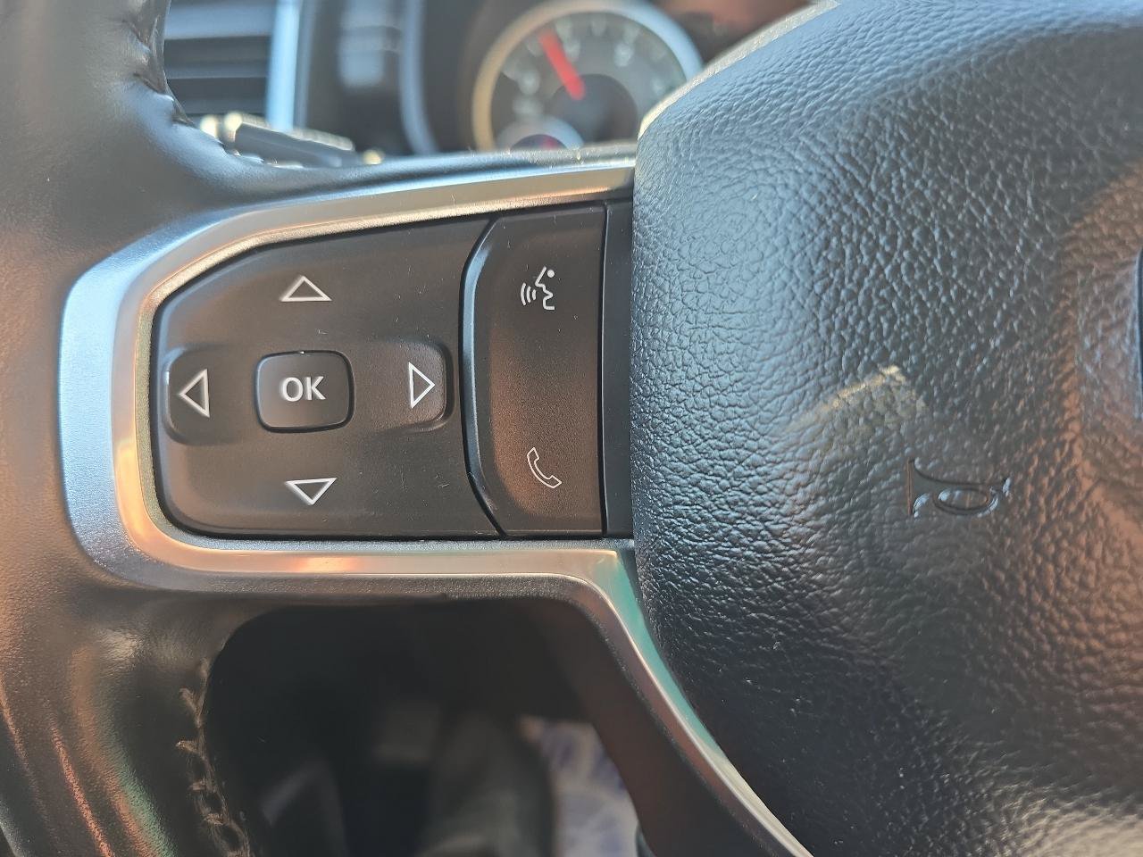 Used 2024 RAM 2500 Laramie AWD/4WD image 31