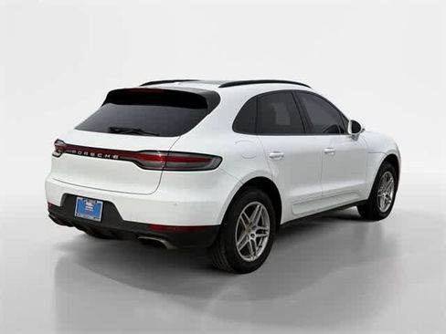 Used 2020 Porsche Macan w/ Premium Package Plus image 12