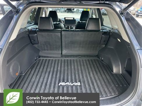 Used 2023 Toyota RAV4 XLE Premium image 16