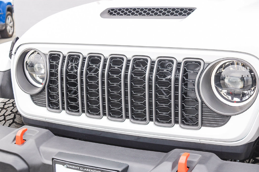 New 2026 Jeep Gladiator Mojave AWD/4WD image 6