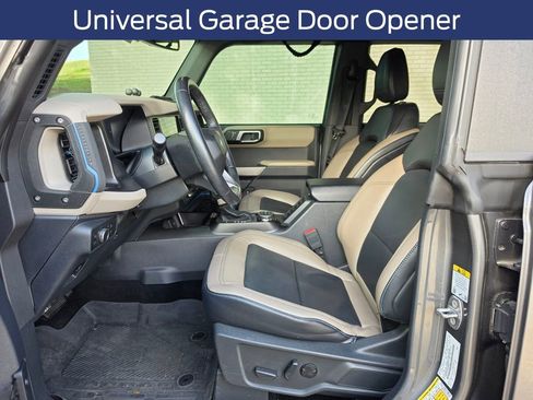 Used 2022 Ford Bronco Wildtrak image 8