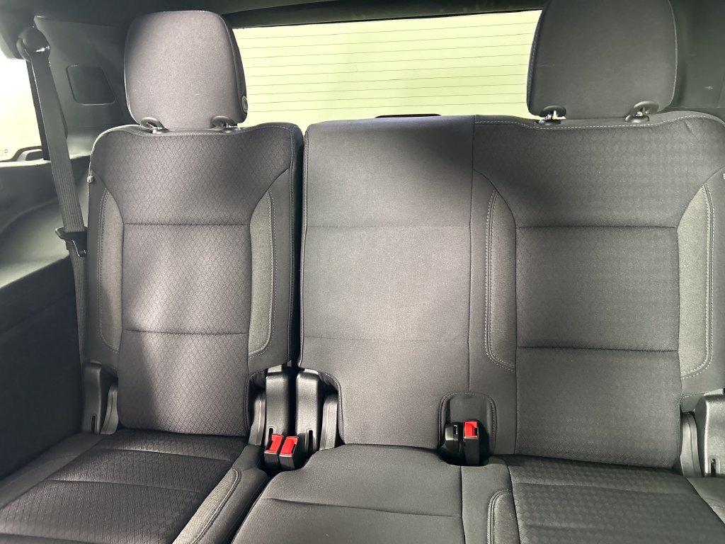 Used 2022 GMC Yukon SLE w/ Gmc Pro Safety Plus Package AWD/4WD image 20