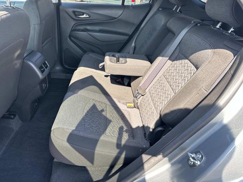 Certified 2024 Chevrolet Equinox LT FWD image 11