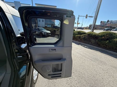 Used 2010 Honda Element EX image 31