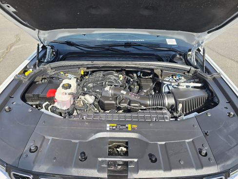 Used 2024 Jeep Grand Cherokee Overland AWD/4WD image 41