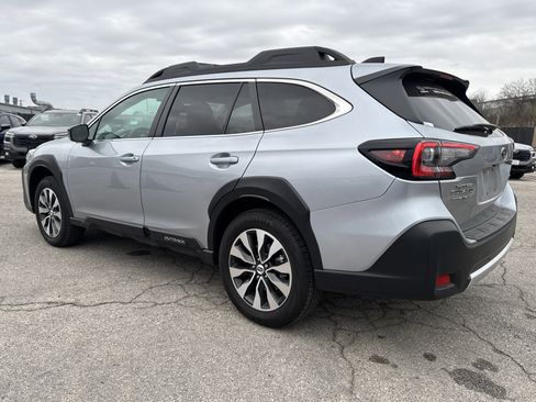 Certified 2025 Subaru Outback Limited image 4