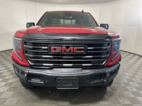 Used 2024 GMC Sierra 1500 AT4X image 8
