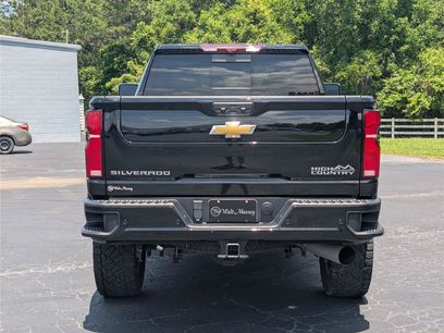 Used 2024 Chevrolet Silverado 2500 High Country w/ Technology Package